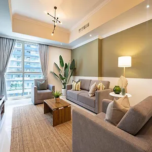 deluxe-apartments-downtown-dubai-pool-gym-parking.sharjah-hotels.com/